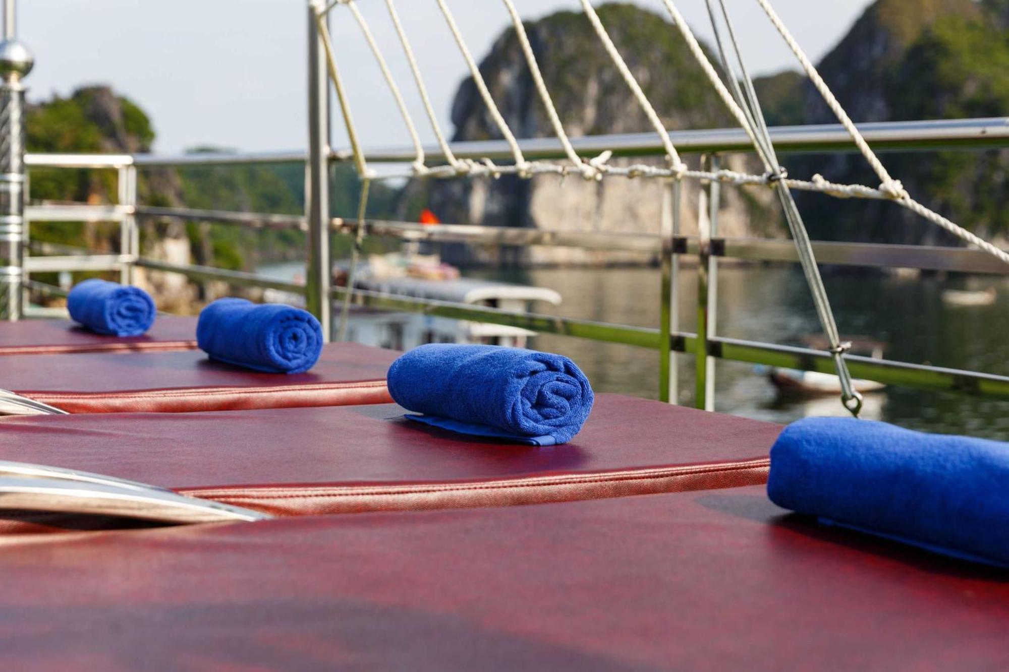 Venezia Boutique Cruises - Catba Island Hotel Chan Chau Kültér fotó