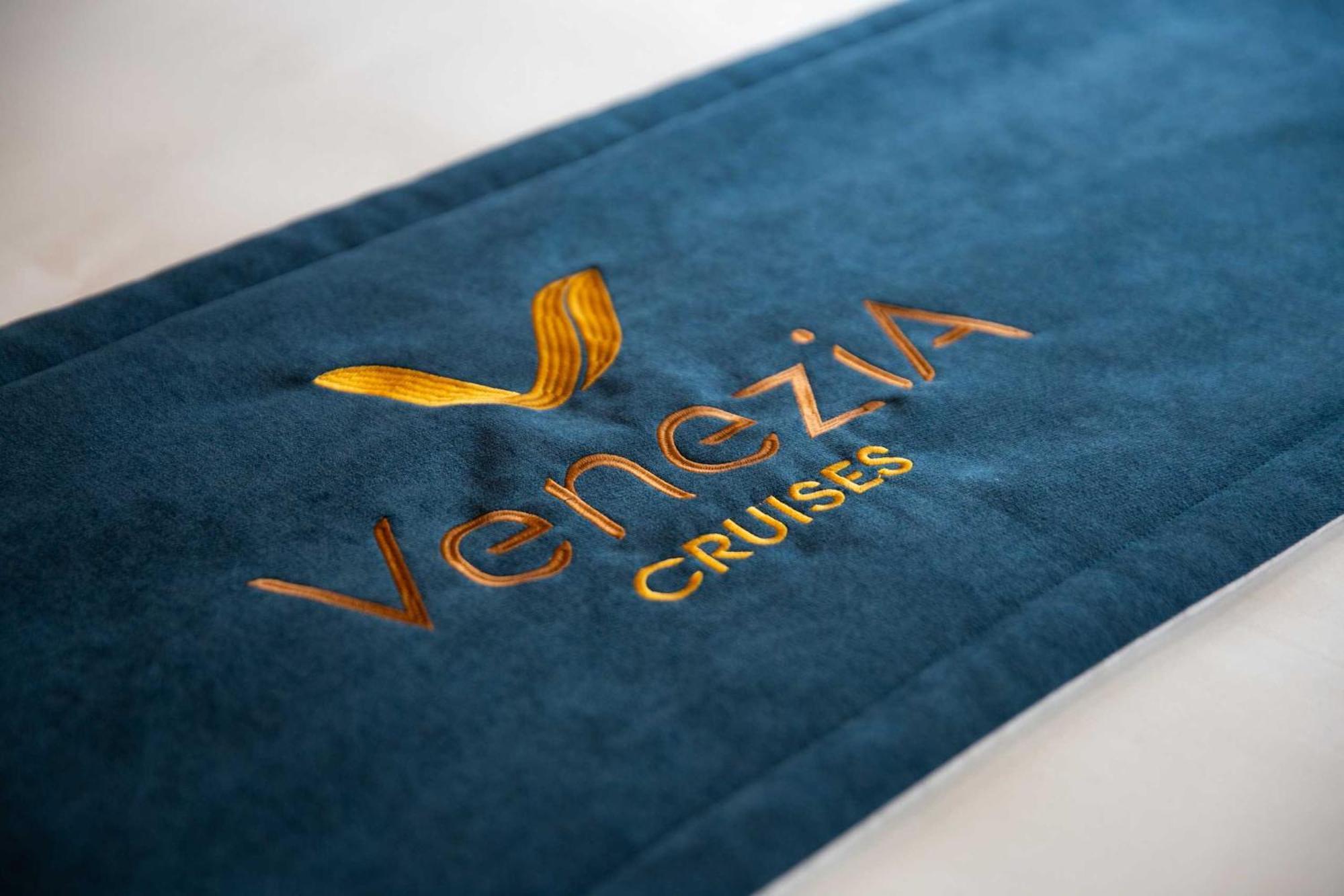 Venezia Boutique Cruises - Catba Island Hotel Chan Chau Kültér fotó