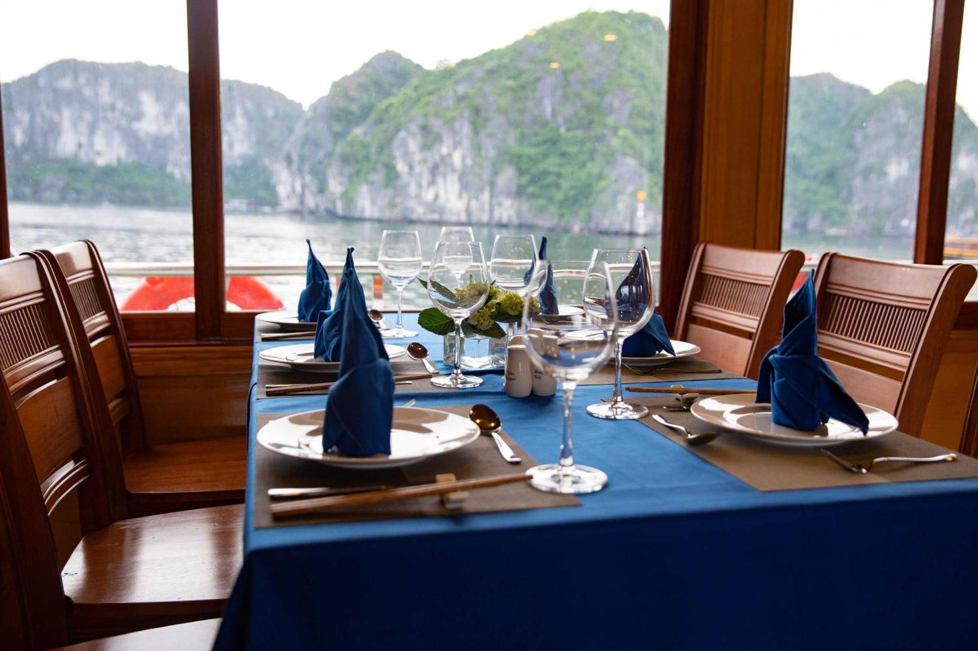 Venezia Boutique Cruises - Catba Island Hotel Chan Chau Kültér fotó