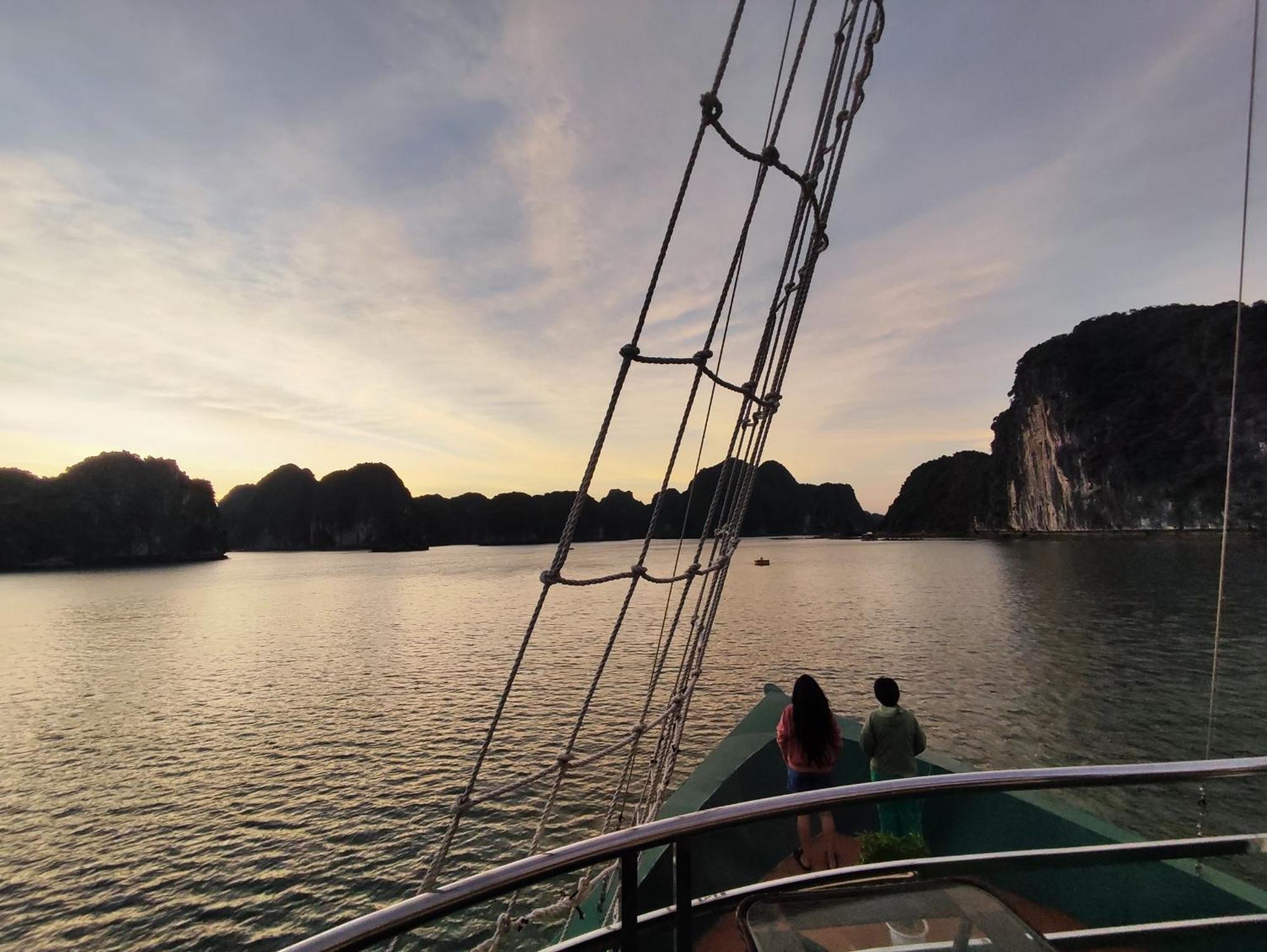 Venezia Boutique Cruises - Catba Island Hotel Chan Chau Kültér fotó