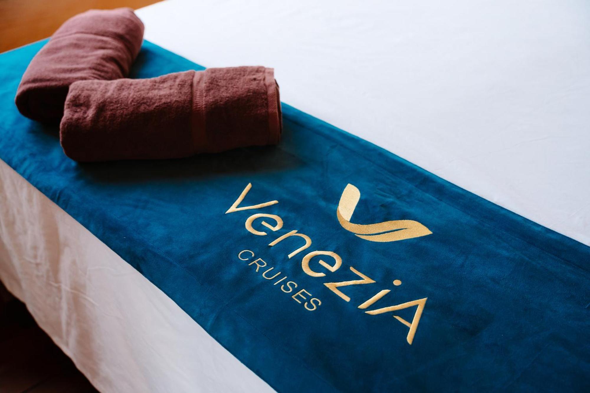 Venezia Boutique Cruises - Catba Island Hotel Chan Chau Kültér fotó
